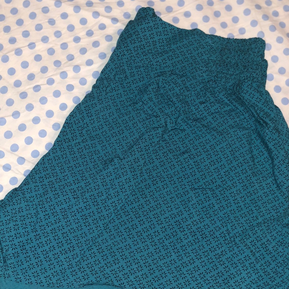 Beautiful bright teal/turquoise patterned shorts